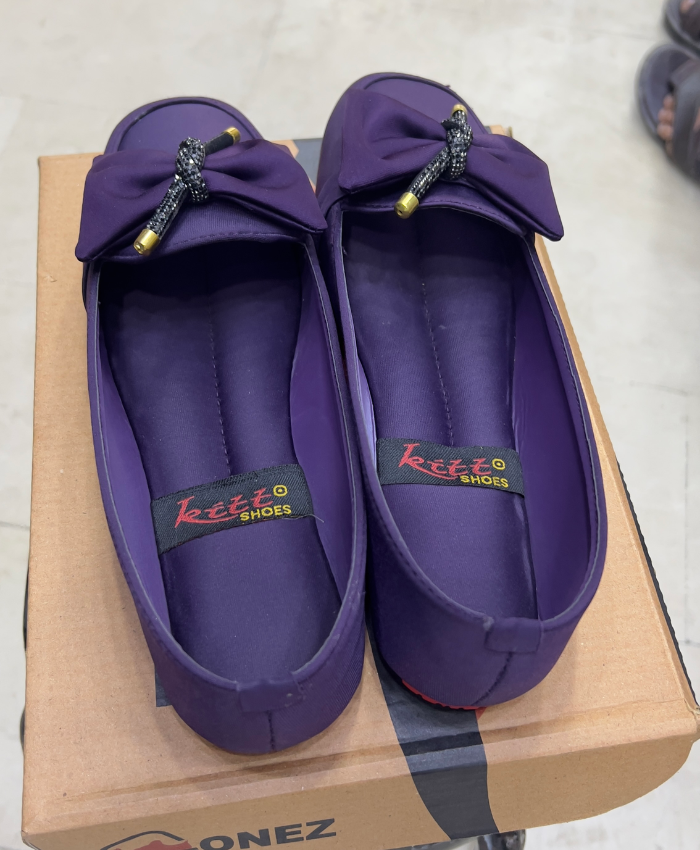 Happy Walk Women Purple Flat Casual Footwear With Fabric Bow